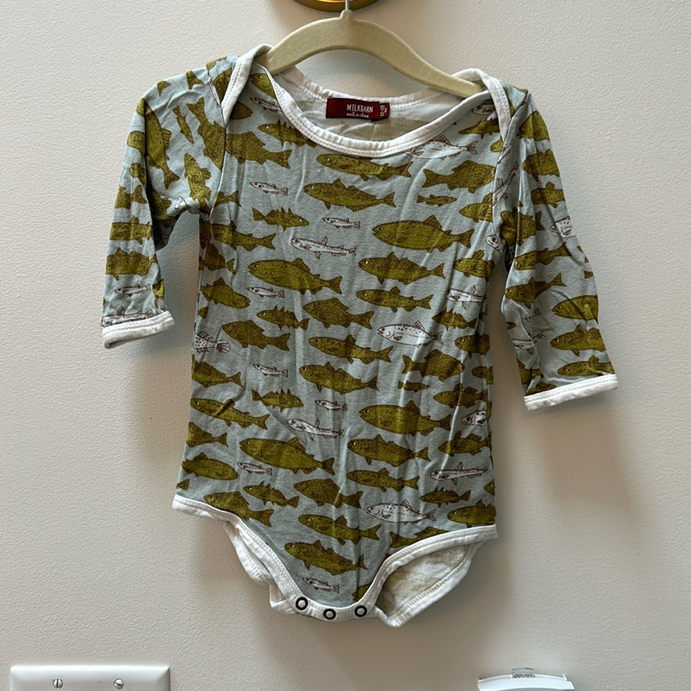 Milkbarn Fish Longsleeve Onesie 12-18mo